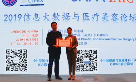 張亞潔證書(shū).png 張亞潔證書(shū).png